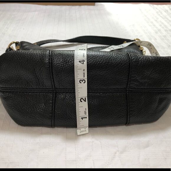 ‎Michael Kors Black Shoulder Bag - Picture 15 of 16